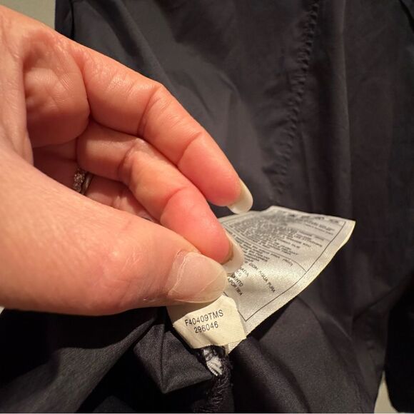 Nike Ladies Golf  Wind Breaker Jacket Size Small - Picture 9 of 11